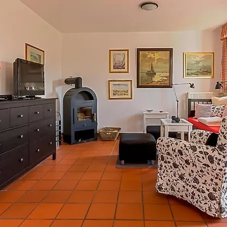 Bootsanleger, Haven Hoeoevt Apartment Ahrenshoop